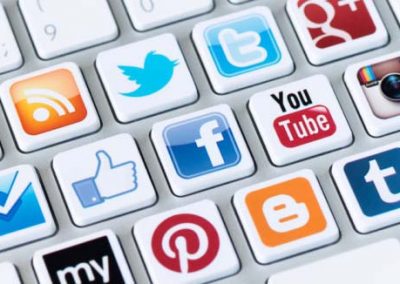 Comunicación Digital y Manejo de Redes Sociales