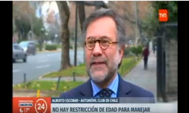 Discriminación a adultos mayores para emitir licencias de conducir en 24 horas