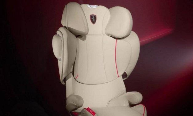 Publimetro: Cybex y Ferrari presentan sus sillas para menores